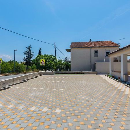 Apartmani Nikola Plano Esterno foto